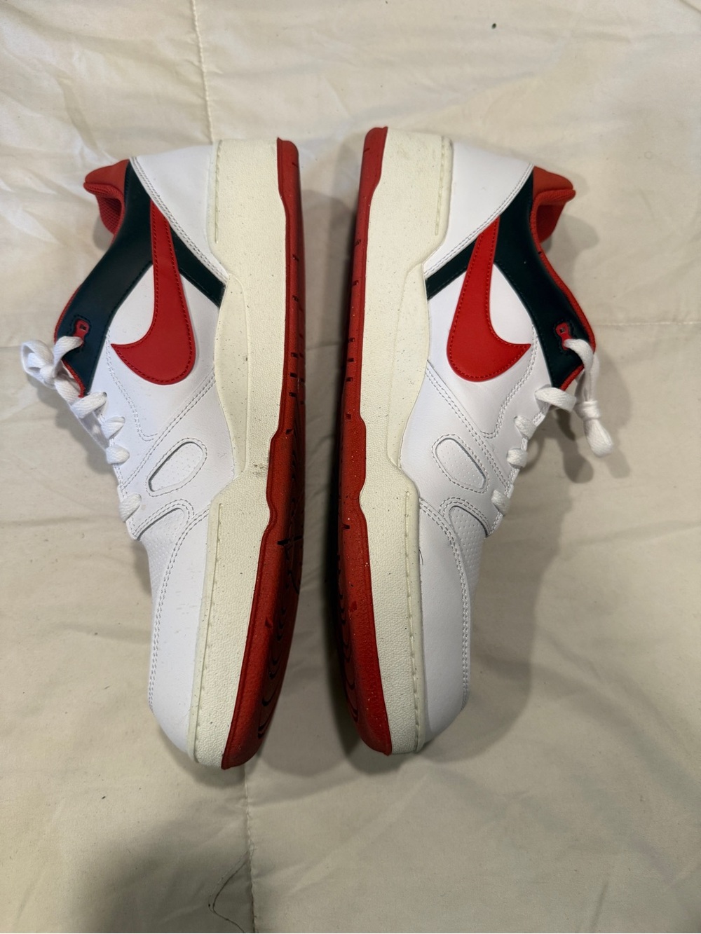 Nike Men’s White, Red & Black Low-Top Sneakers - Picture 2 of 5